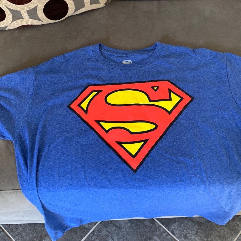 DC comics Superman t shirt